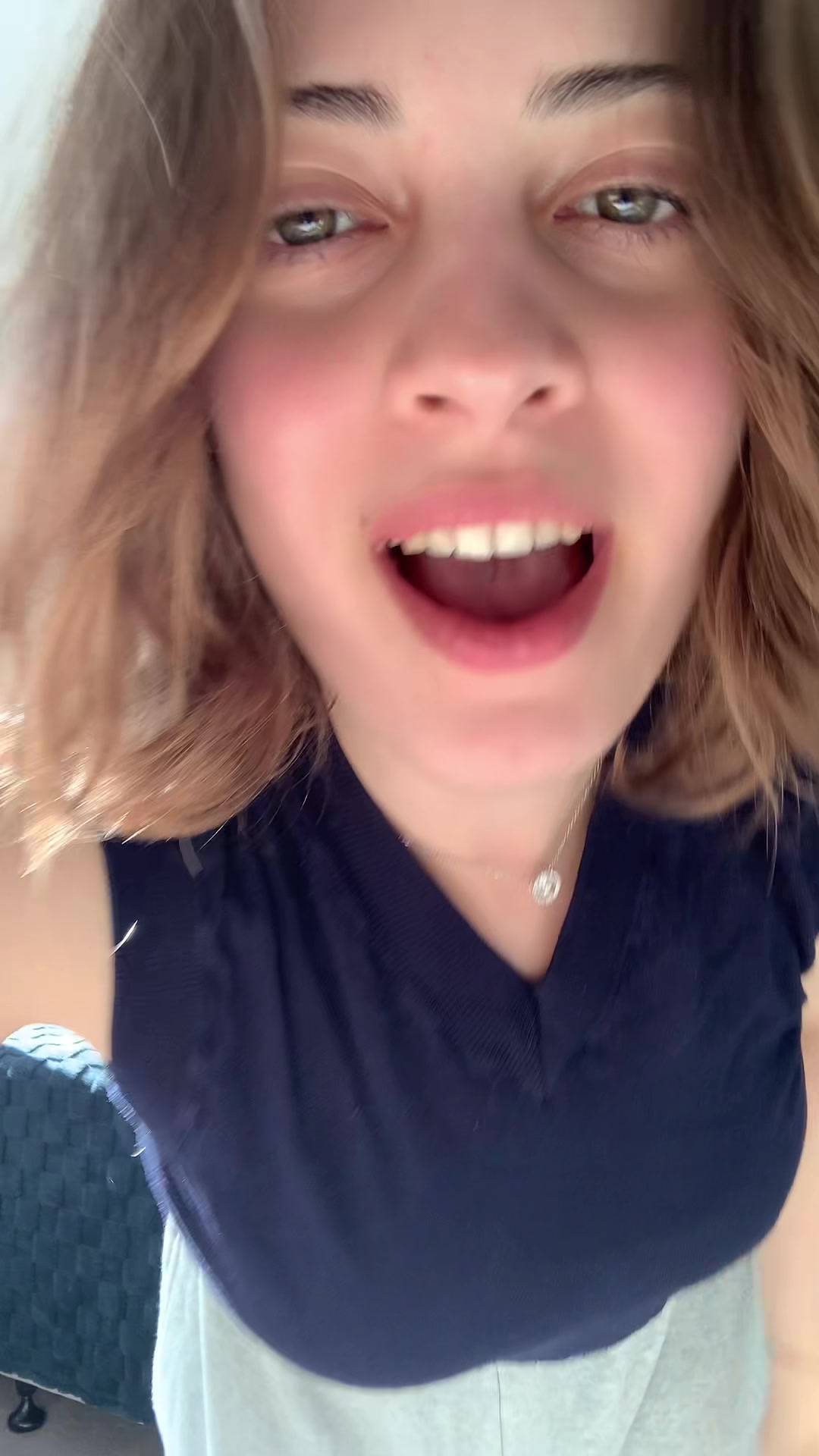 @annahereandthere