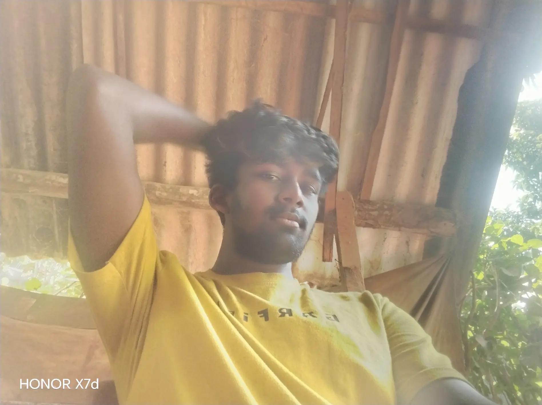 @සුද්දා