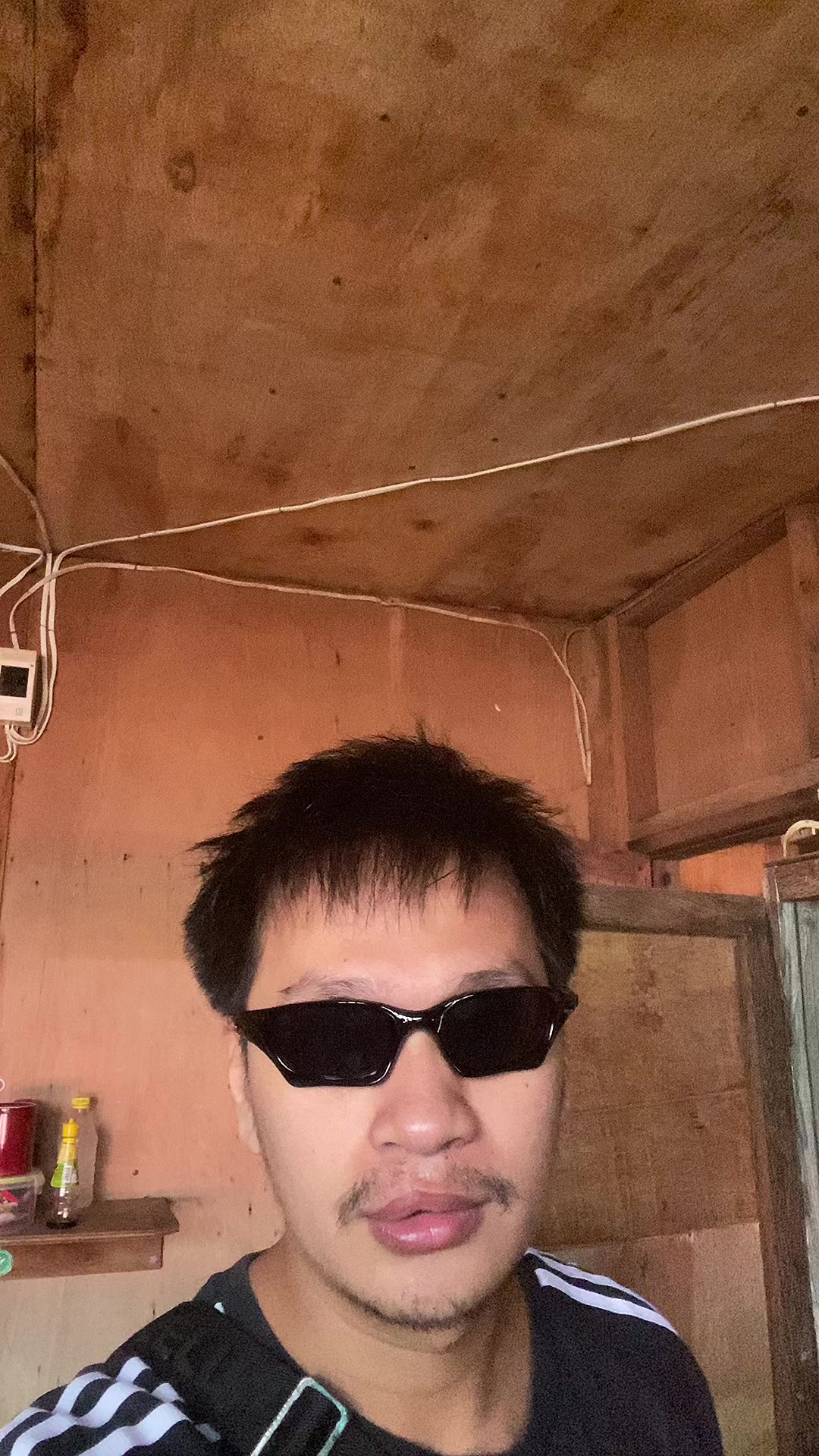 @JnlreySbnga