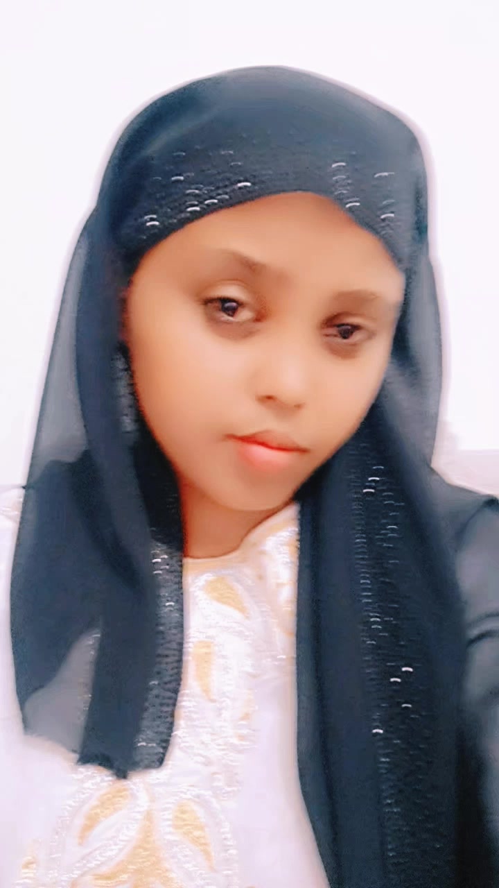 @𝐊𝐨𝐨𝐤𝐢 𝐁𝐚𝐚𝐥𝐞𝐞༆➪🇧🇭