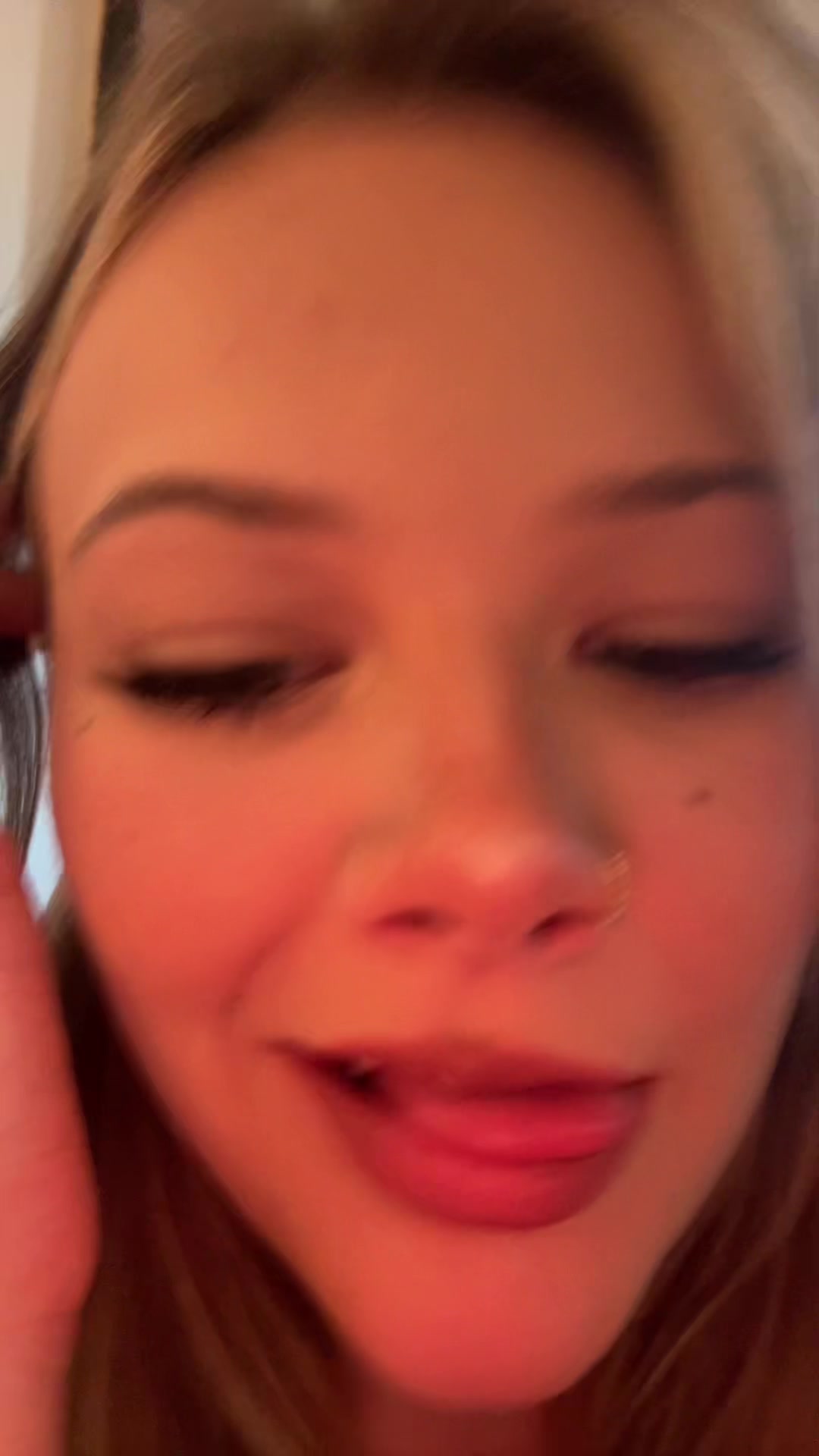@hot bitch
