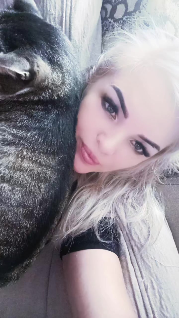 @СветЛаначка👑🍬💯💞