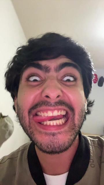 @GabHerz