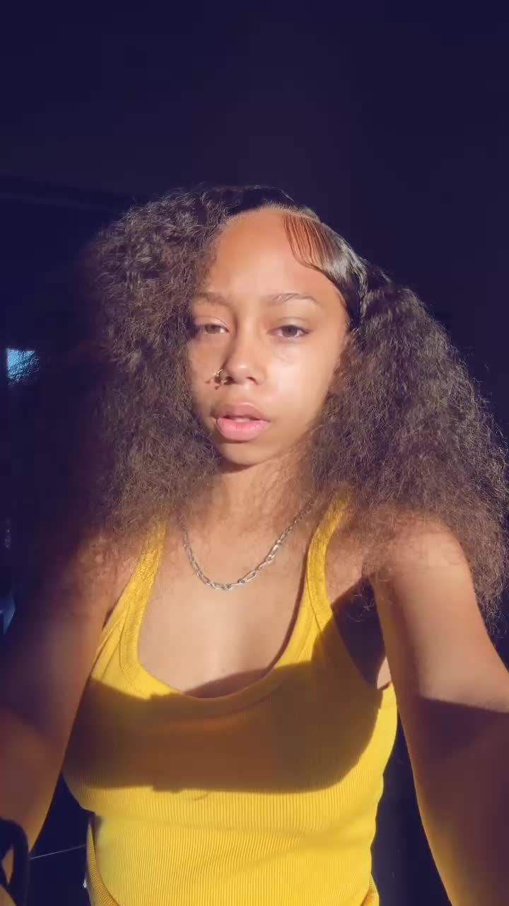 @𝑲&lsquo;𝒇𝒓𝒊𝒏𝒆👩🏽&zwj;🦯