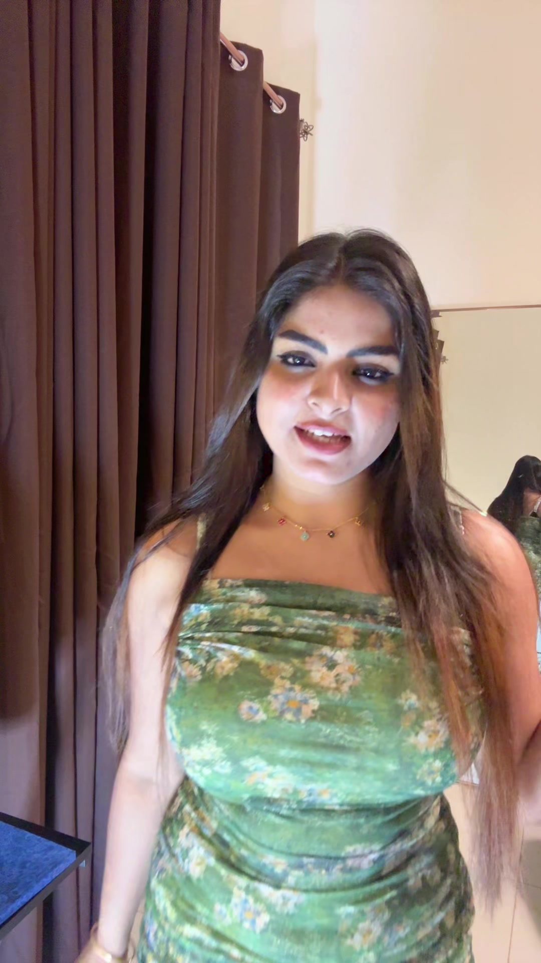@chayaschu