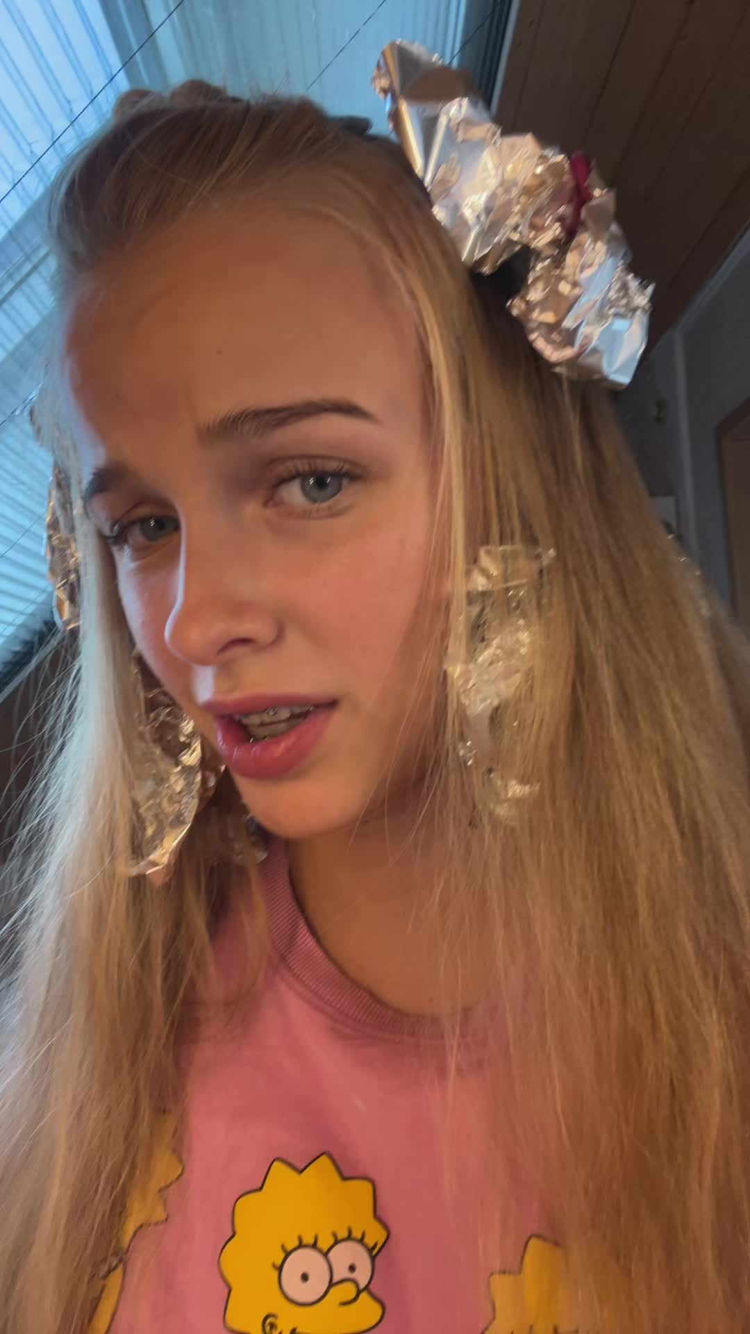 @Lena