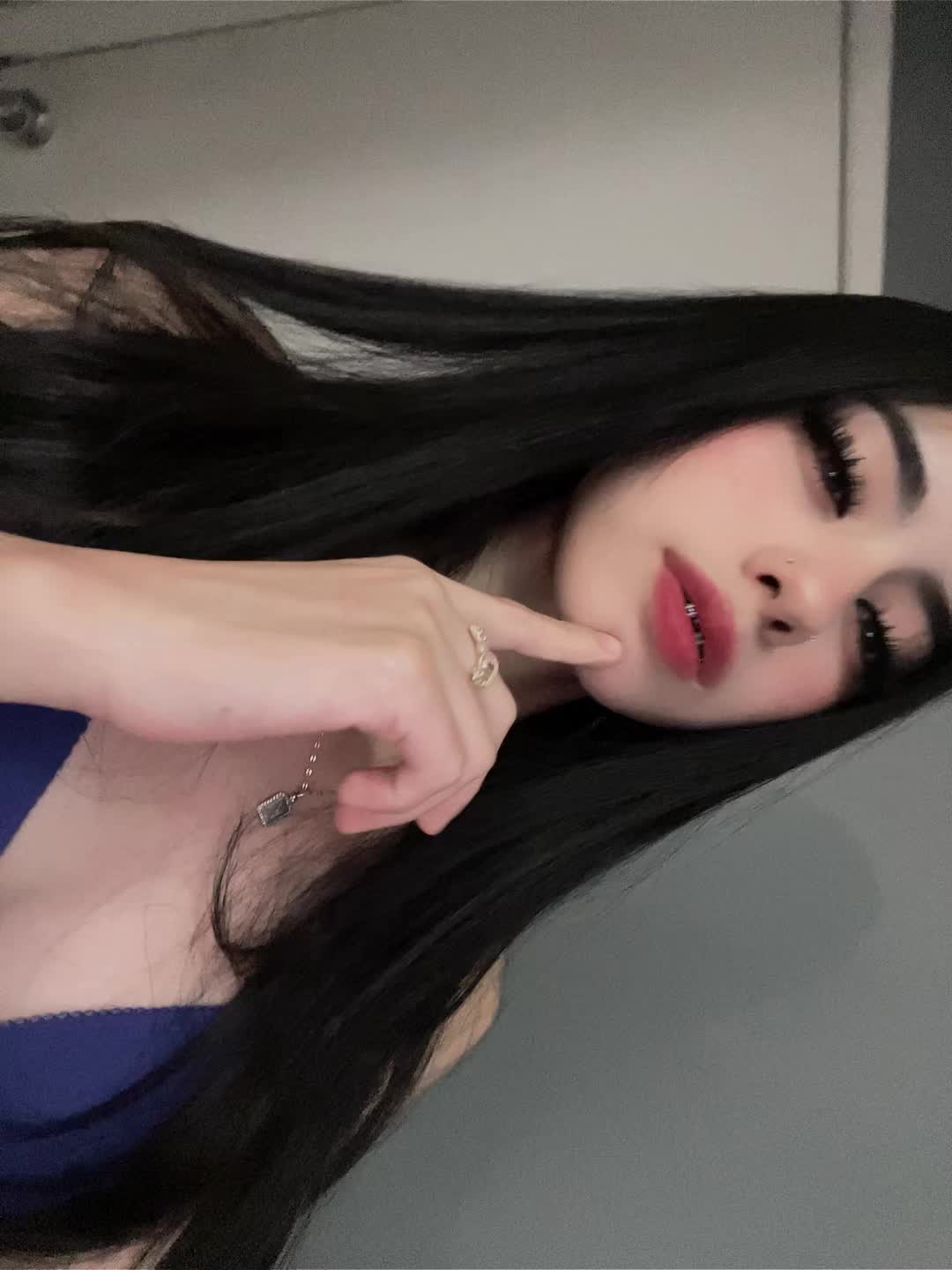 @Kimsita_m
