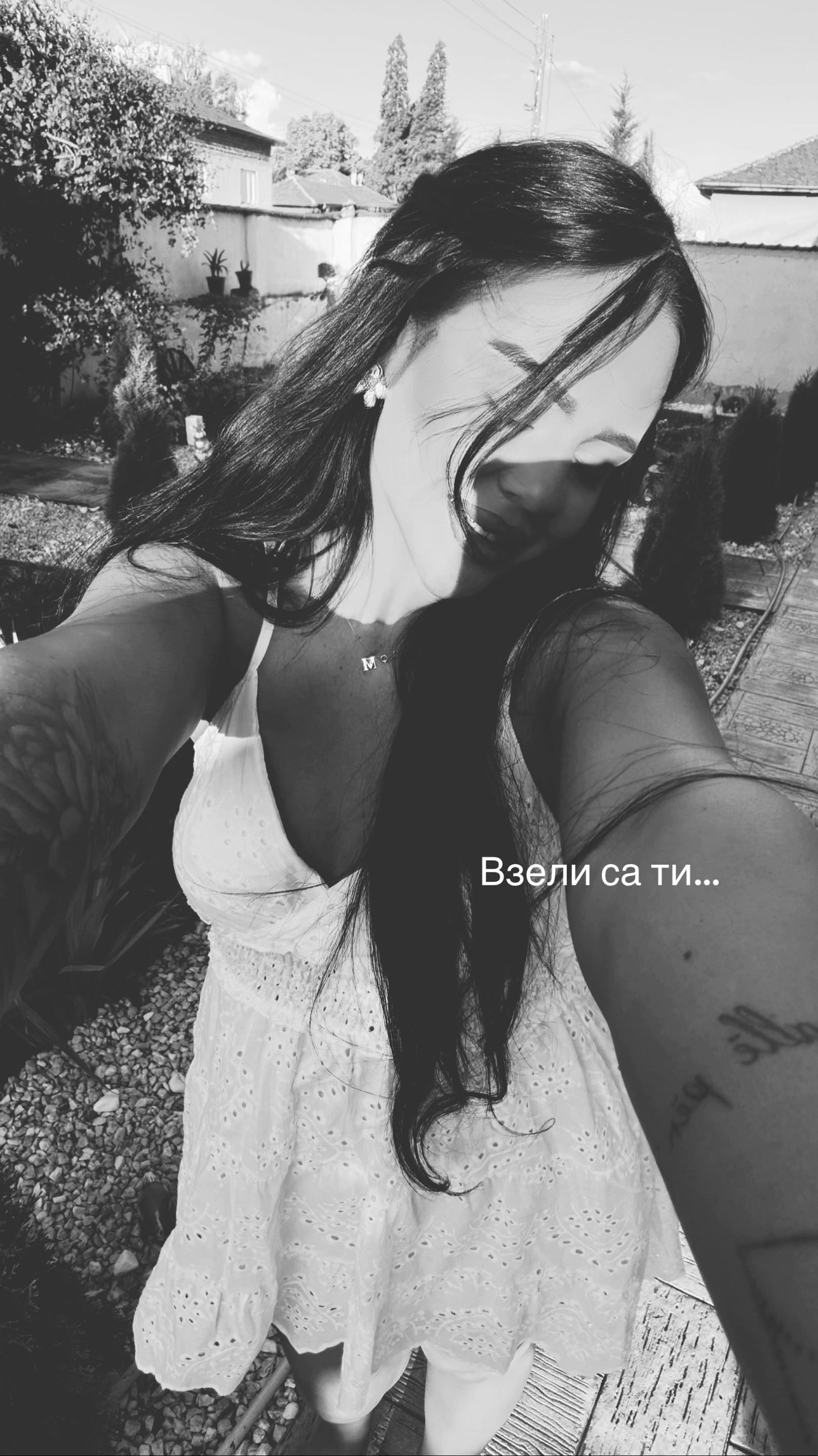 @LorelaiM