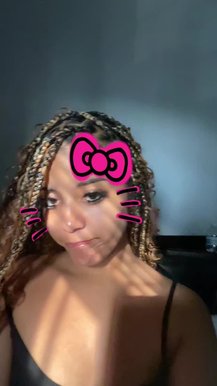 @🤷🏽&zwj;♀️🤷🏽&zwj;♀️