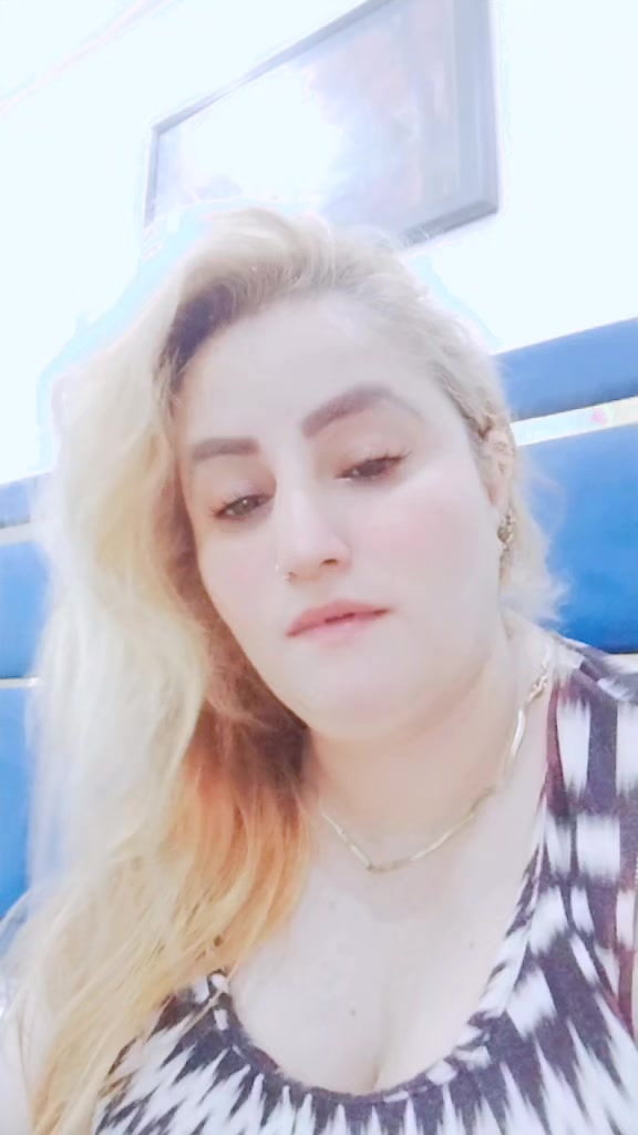 @𝔸𝕗𝕣𝕖𝕖𝕟 𝕂𝕙𝕒𝕟 𝟚💃🥂