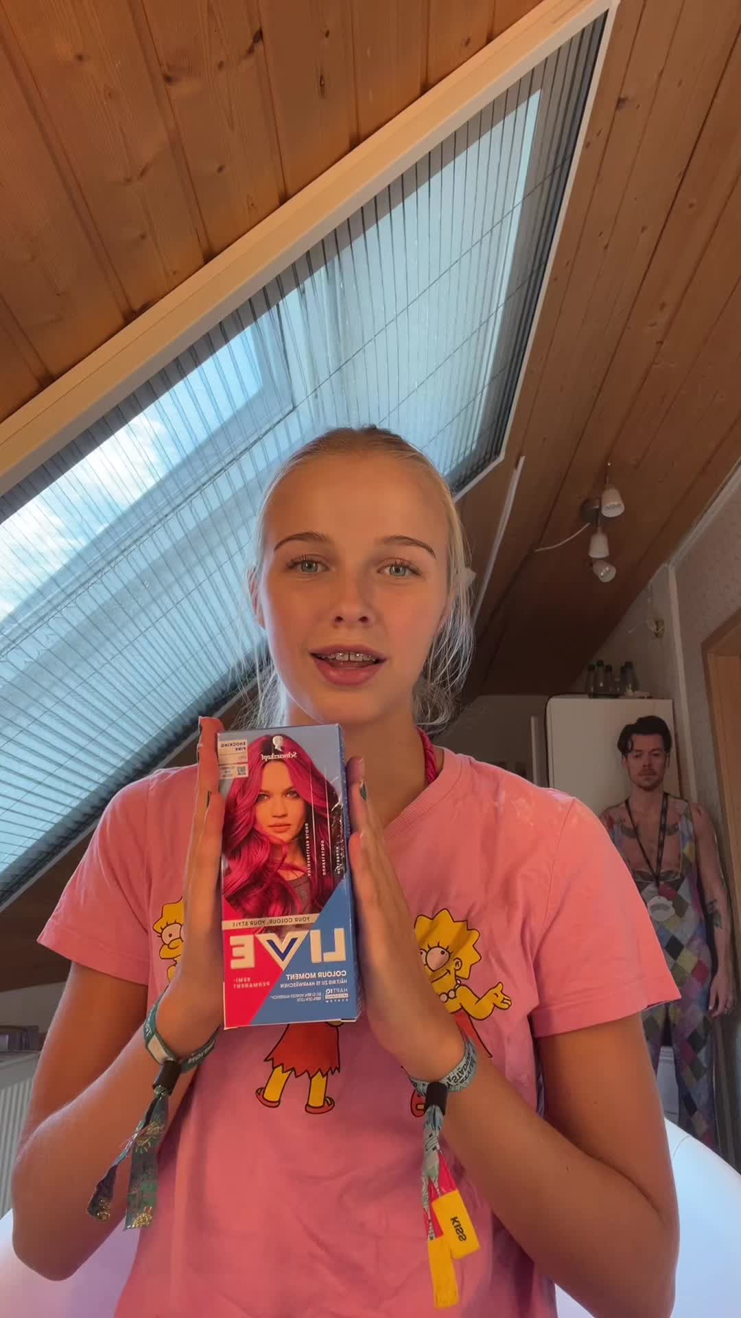 @Lena