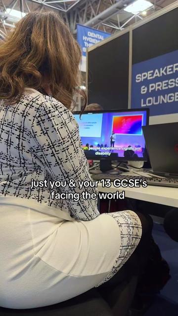 @FKAx