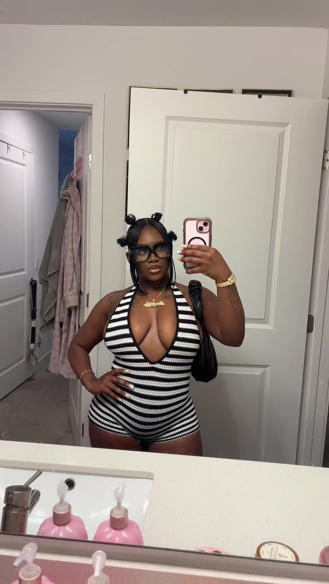 @_BeautifulHustler