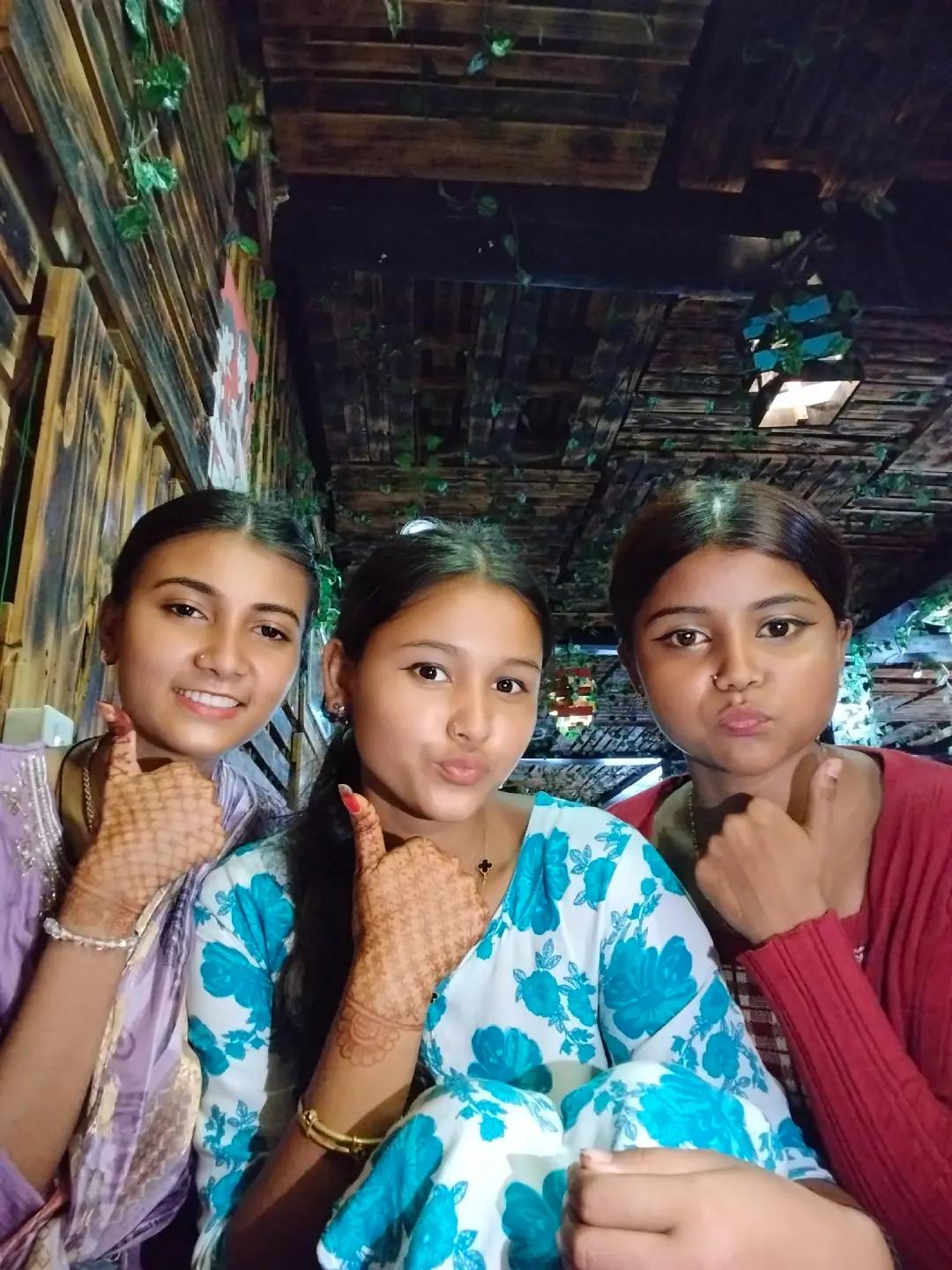 @✨budha 😽ko ladli moh💥