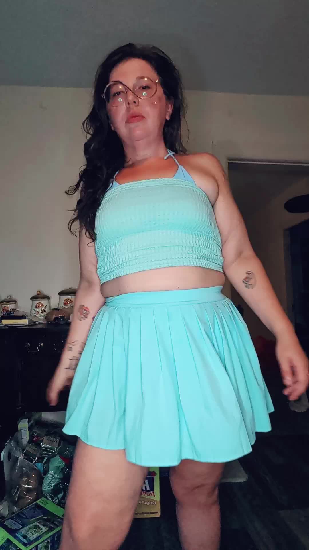@Chellyissomewhere710