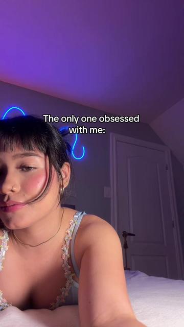 @Sia