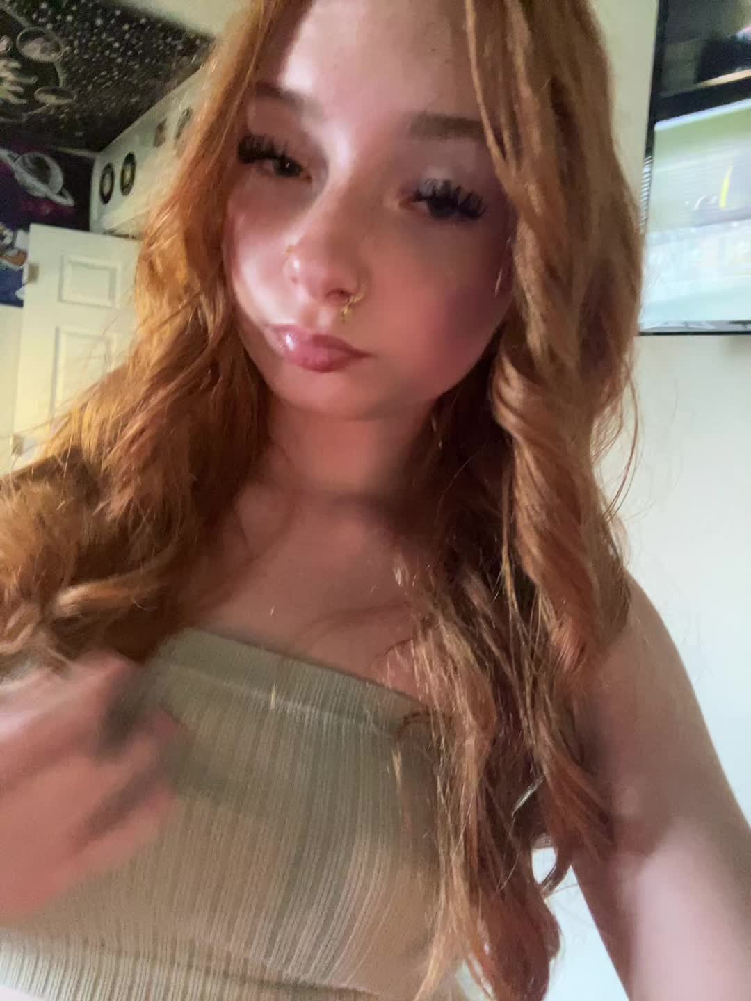 @❄️🐰