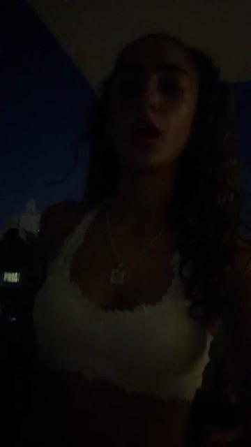 @Eva