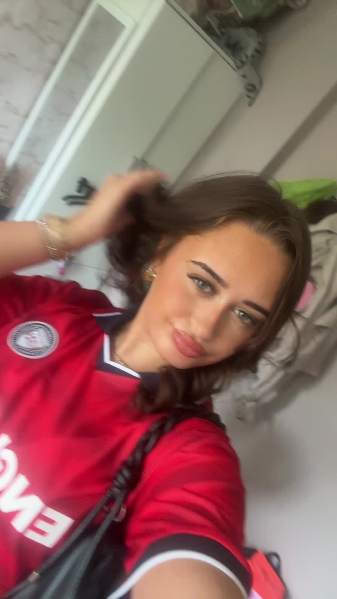 @tia.