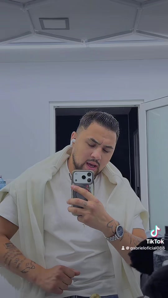 @Gabriel &Oslash;ff&iuml;c&iuml;&auml;l