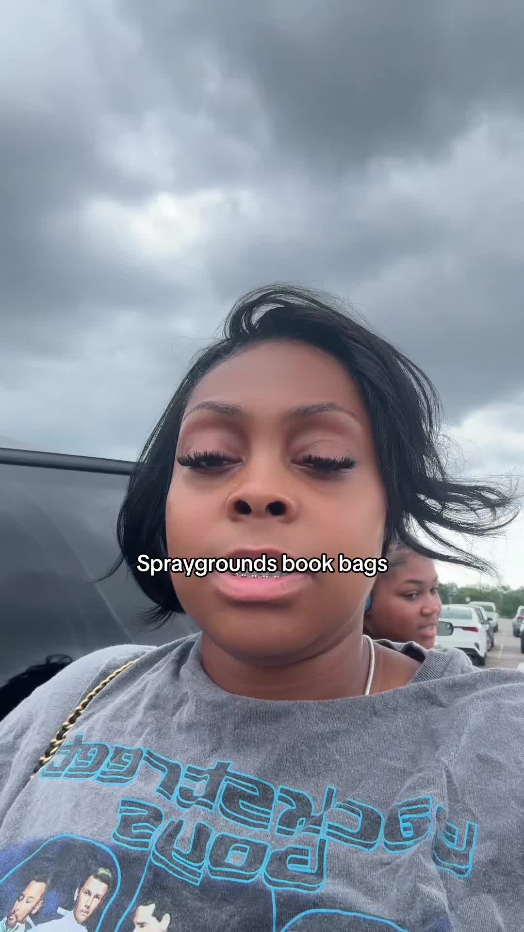 @👩🏽👯&zwj;♀️👯&zwj;♀️