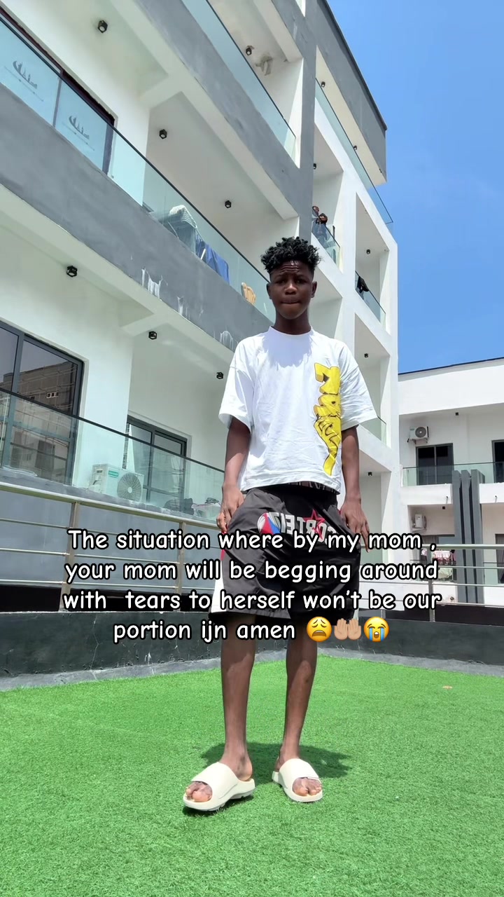 @ENIOLA 🪖💚🧃
