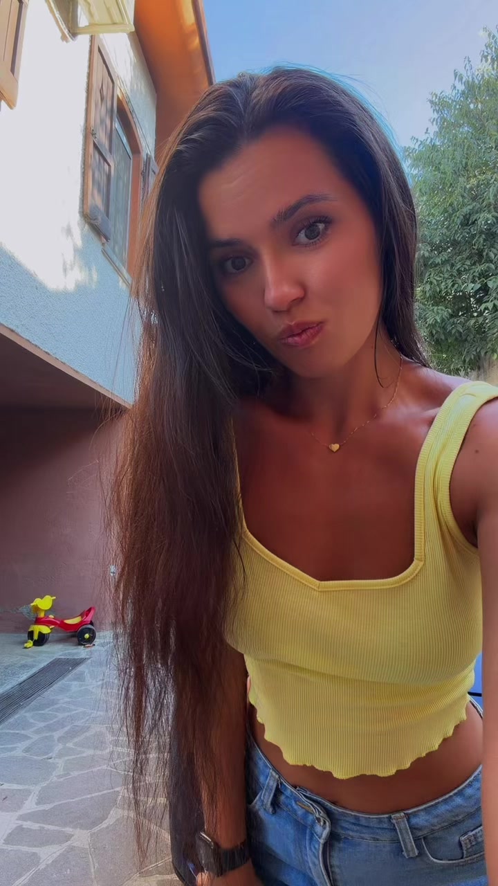 @Ninna🇲🇩