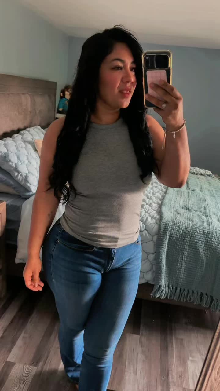 @Adriana Lucero 🌷