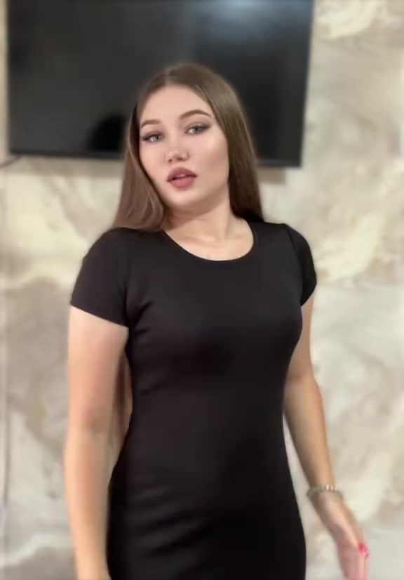 @👸🏻🖤