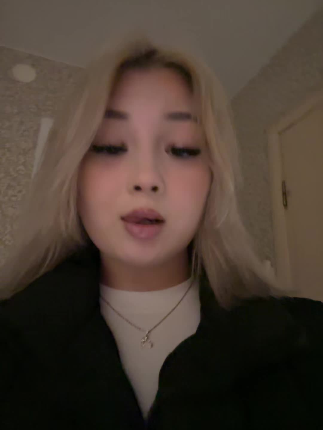 @lliskannn