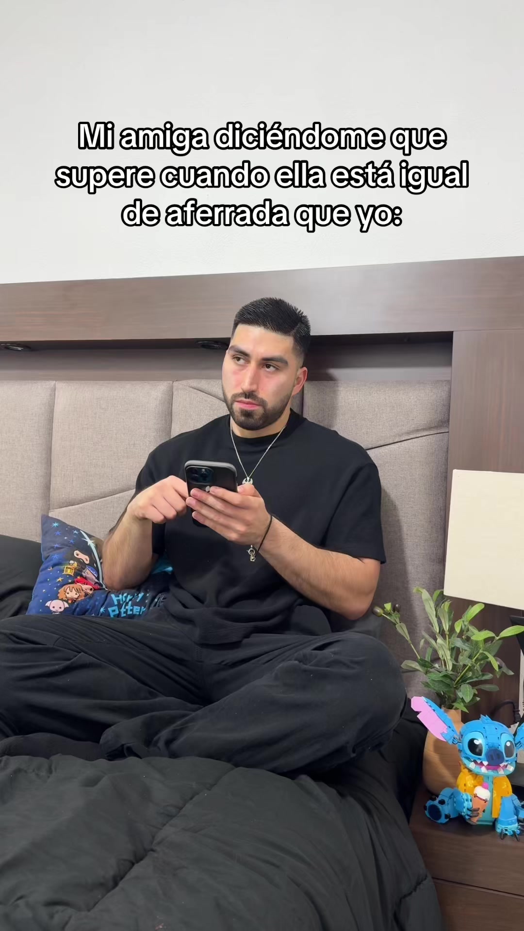 @V&iacute;ctor Mart&iacute;nez