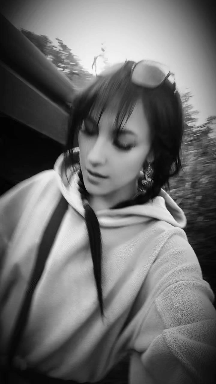 @olyuliskina