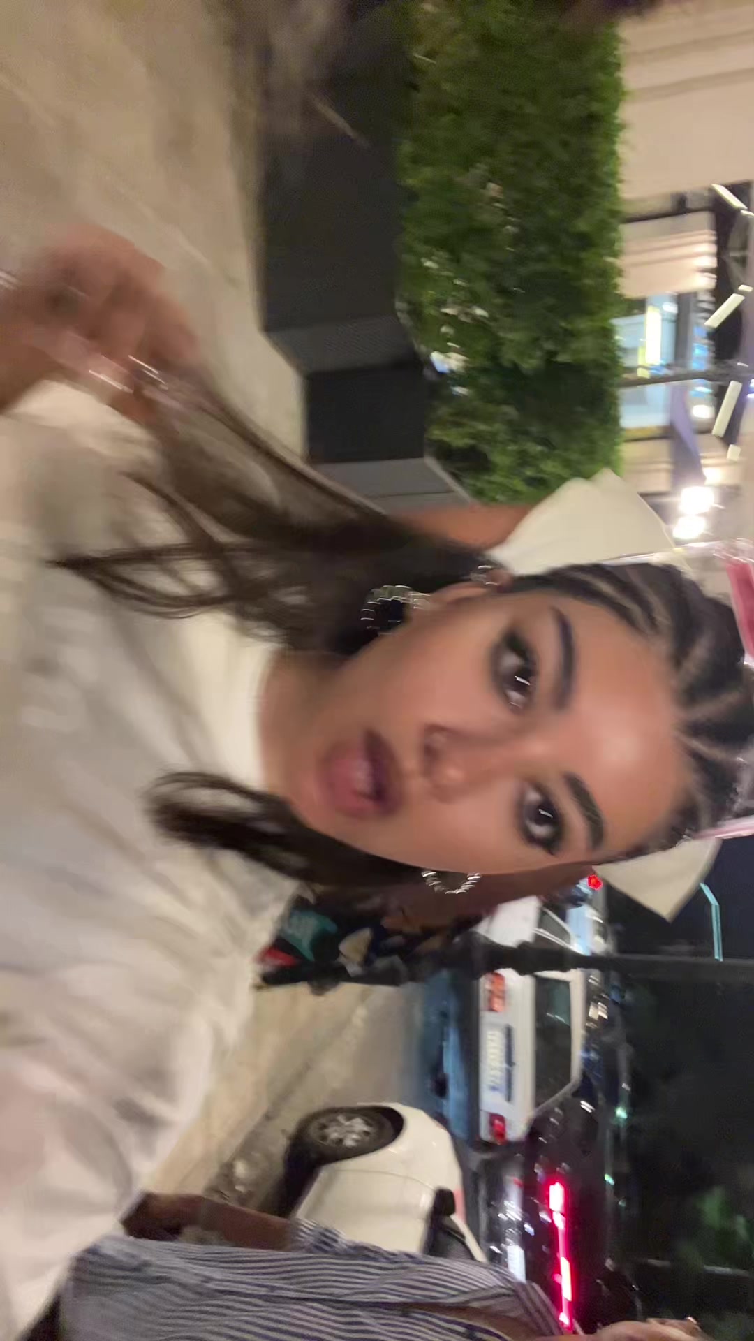 @Hsty