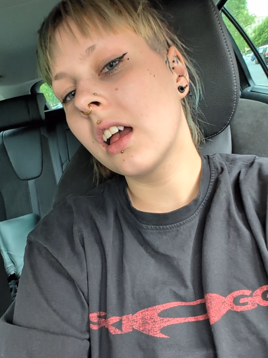 @JJ