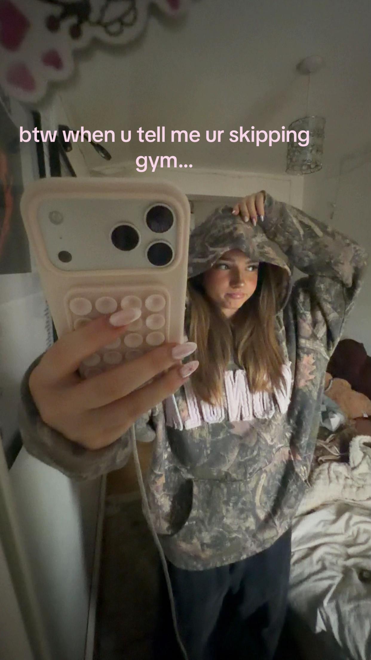 @lilyderenzyfit
