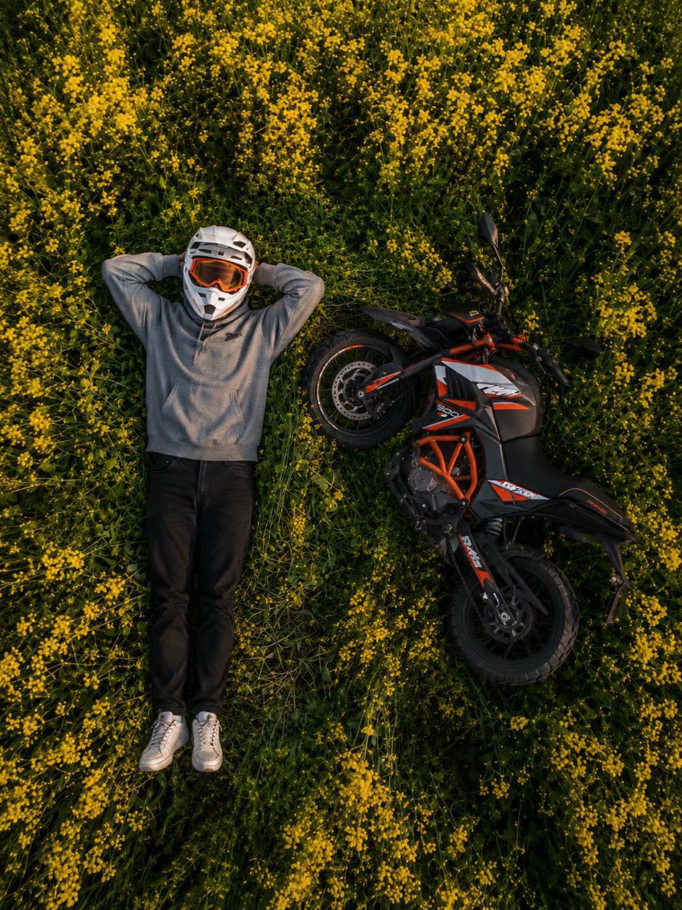 @Кас