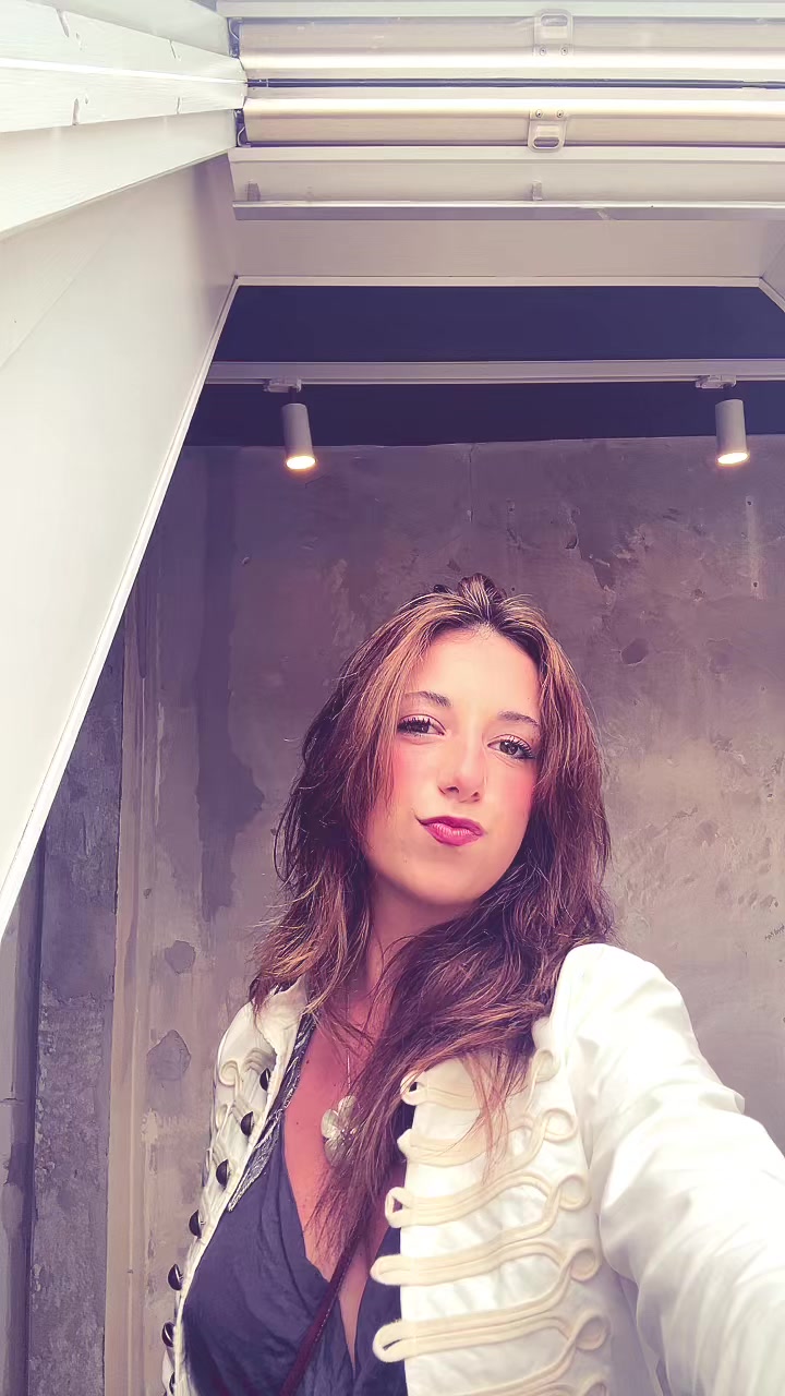 @ellacarseldine1