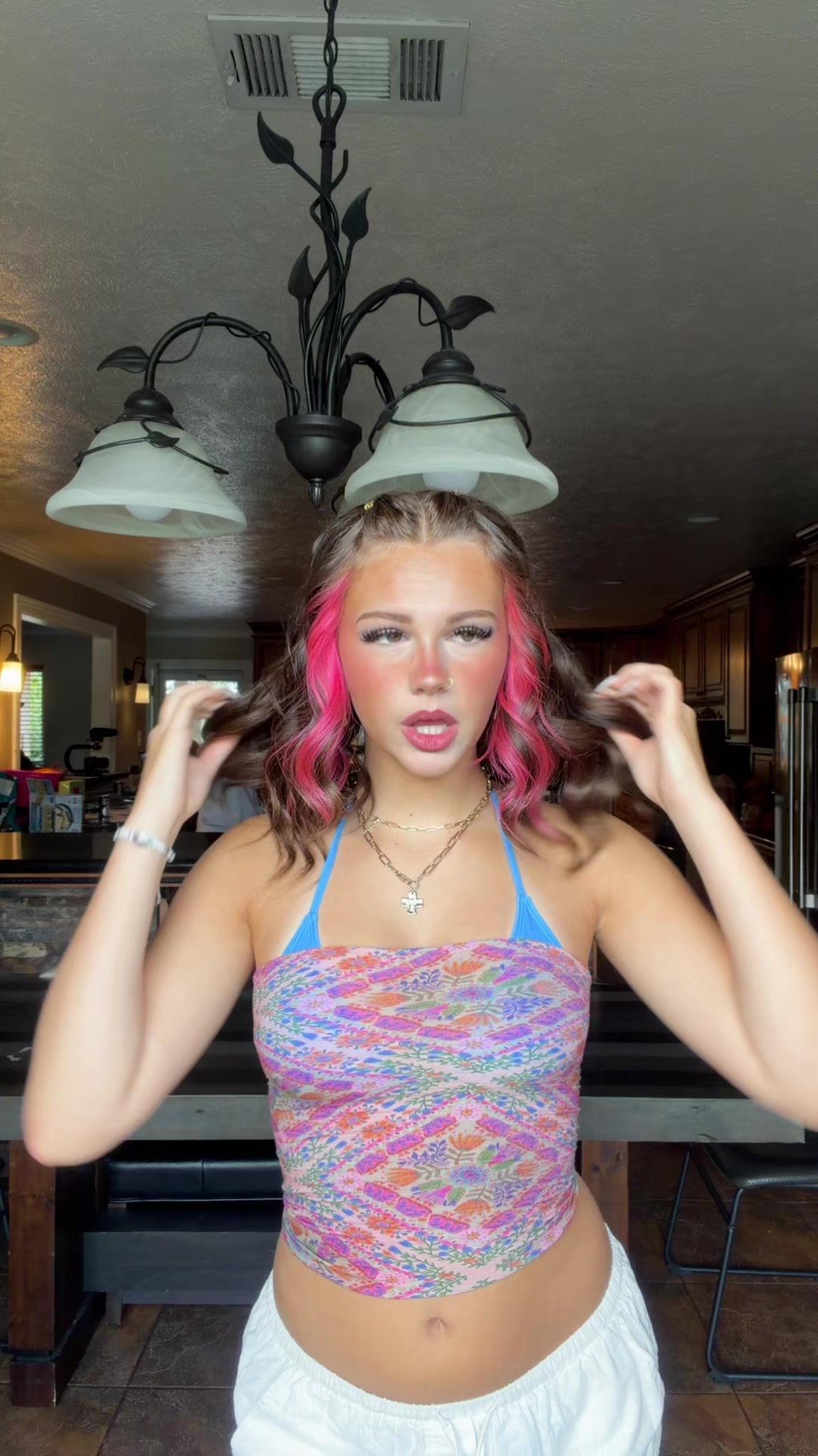 @PresleyLeonor