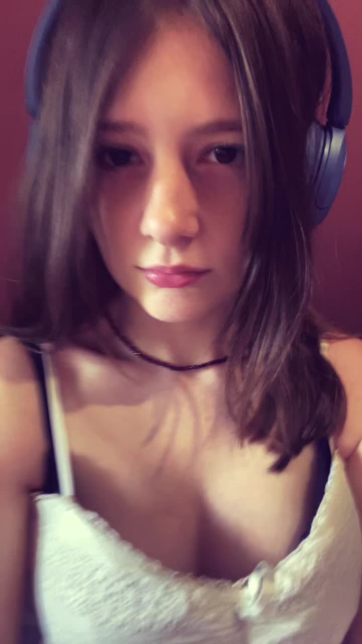 @Mara
