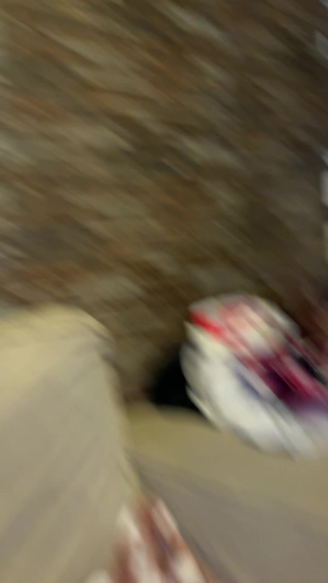 @888
