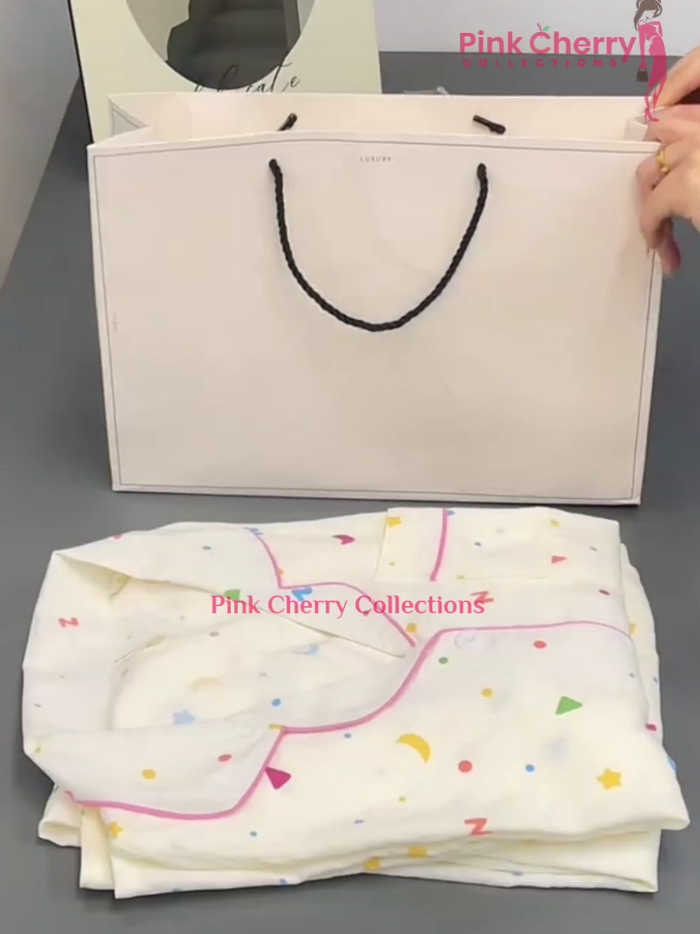 @Pink Cherry Collections