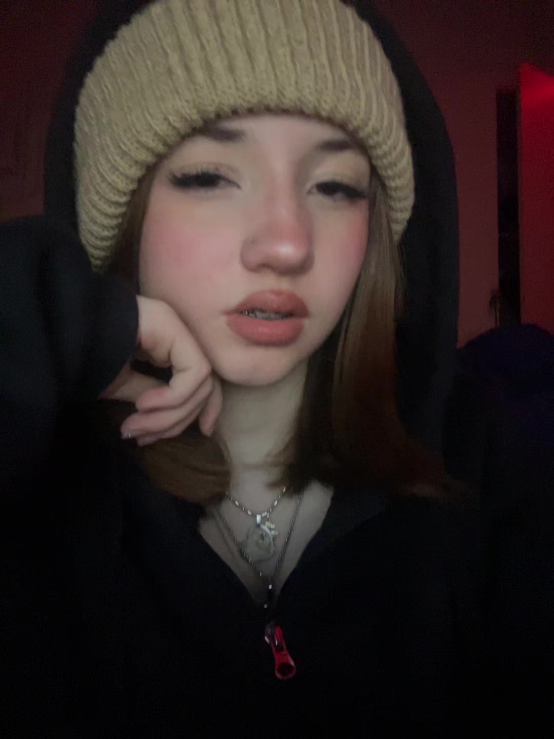 @Наииан