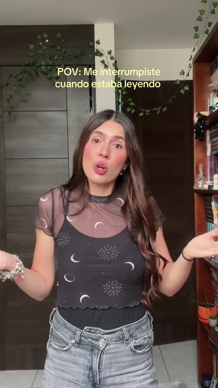 @Mariana Booker✨