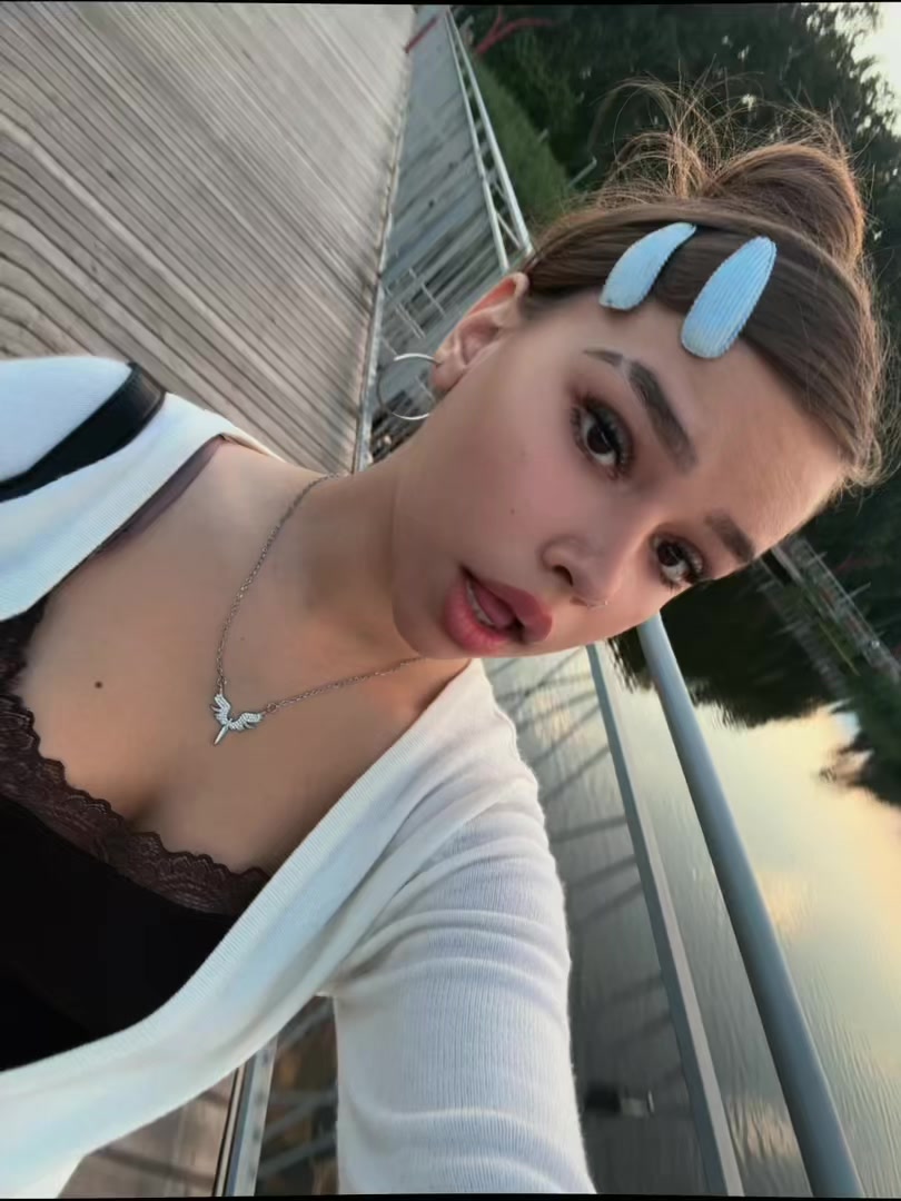 @Пепсикольная✌🏻😝