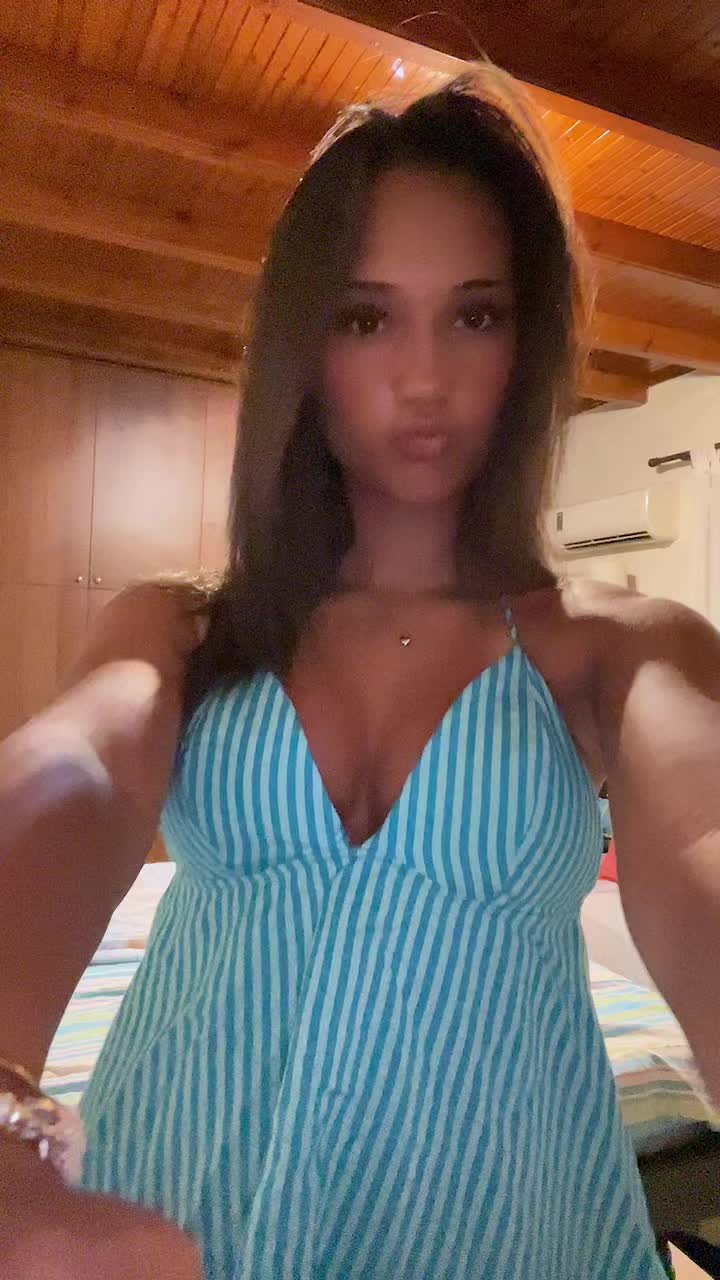 @L E O N I