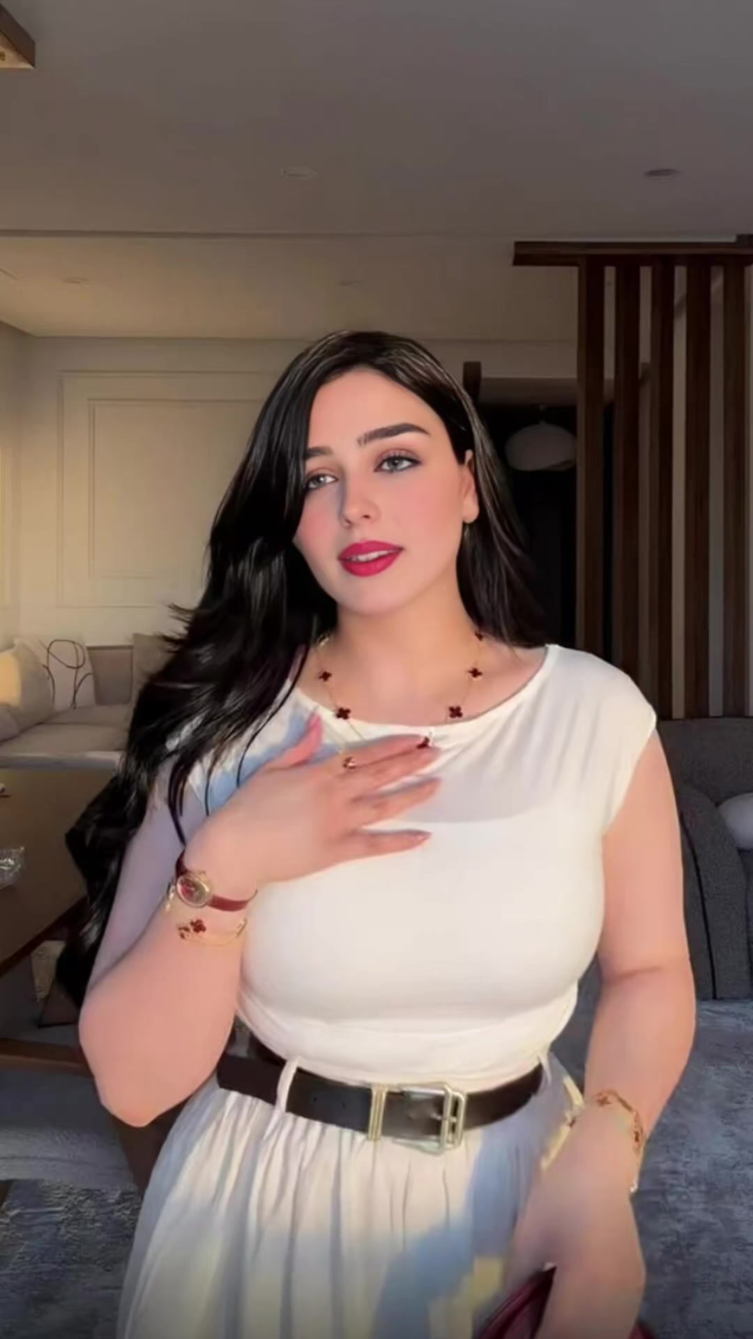 @من جهات اتصالك