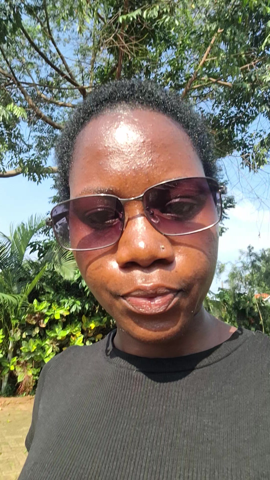 @model trisha 256