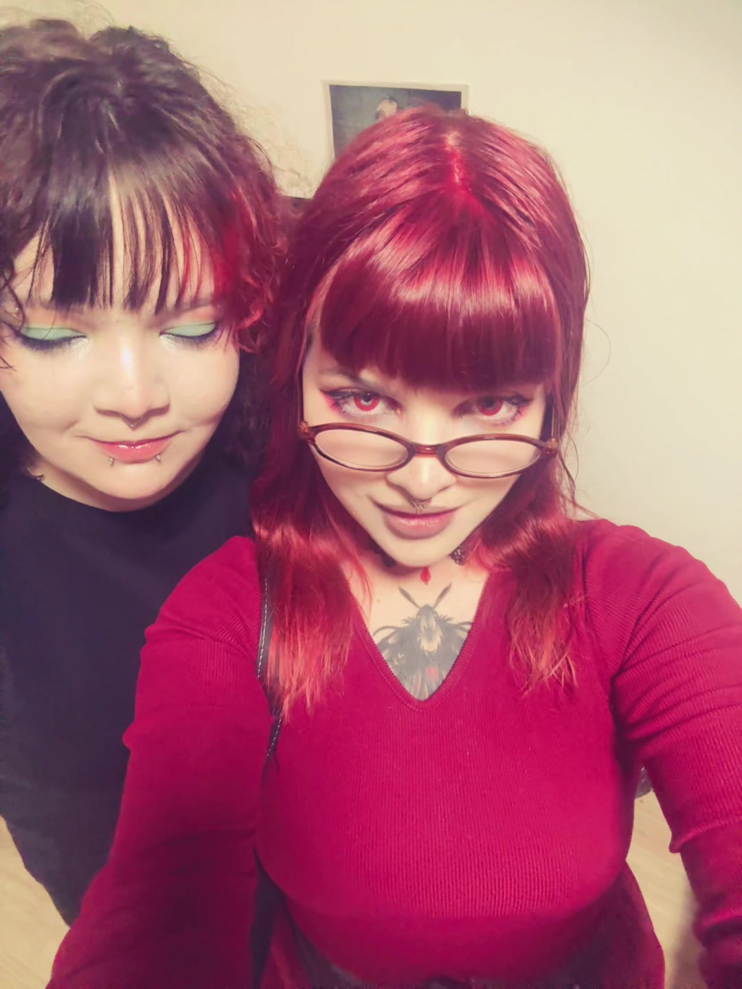 @Черничка!!<3