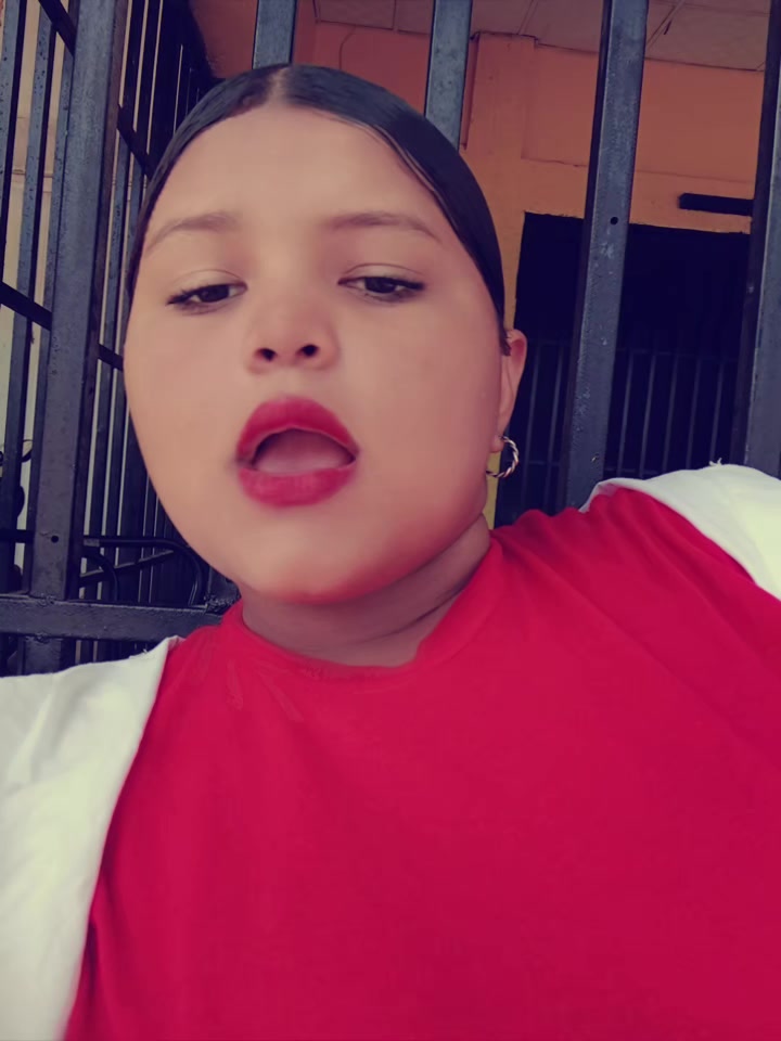 @Yessenia🫠
