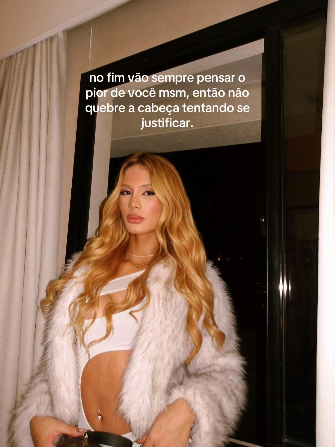 @VITÓRIA BIANCHESSI